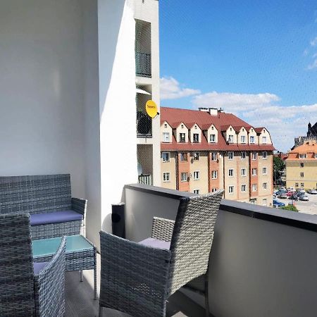 Centrum Apartament Stylowy Świdnica Buitenkant foto