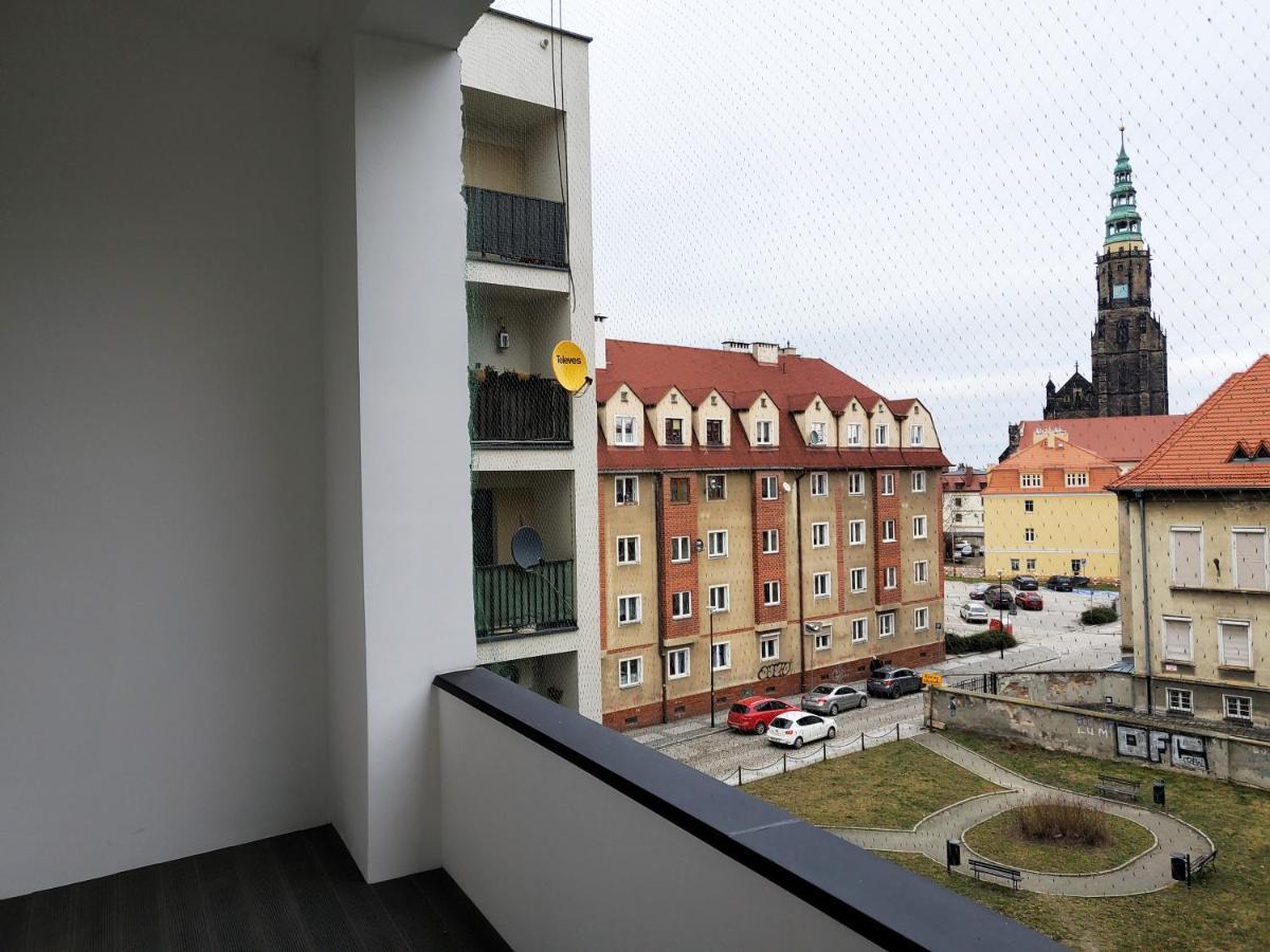 Centrum Apartament Stylowy Świdnica Buitenkant foto